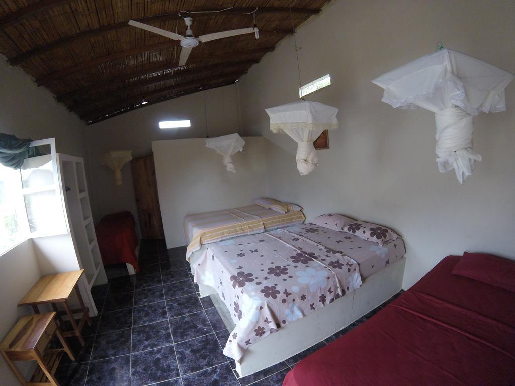 Montanita Garden Hostal Eksteriør bilde